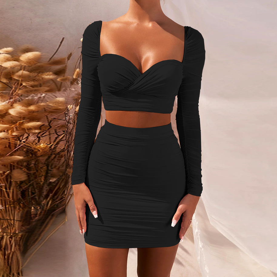 Two-Piece Low-Cut Pleated Fleece